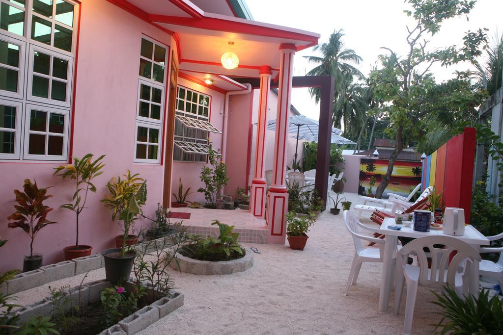 Equa Reef Maldives Hotel Addu City Екстериор снимка