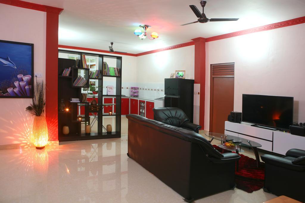 Equa Reef Maldives Hotel Addu City Екстериор снимка