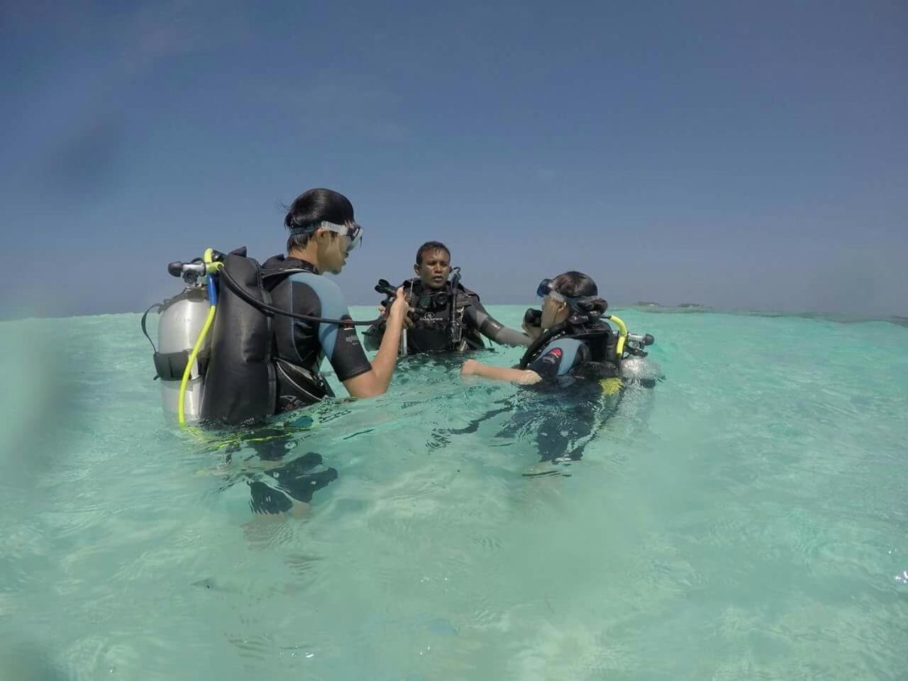 Equa Reef Maldives Hotel Addu City Екстериор снимка